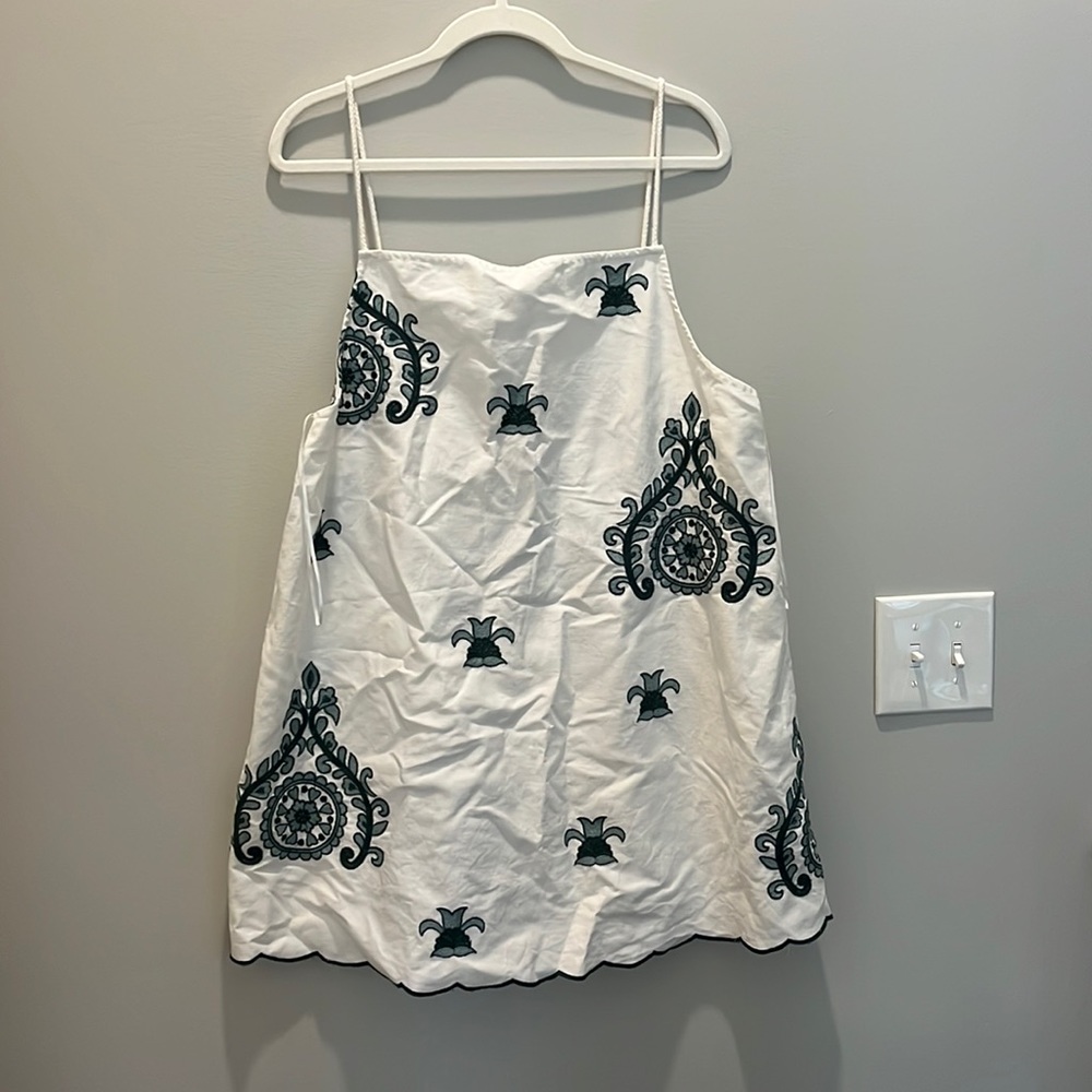 Zara White & Green Embroidered Dress